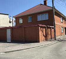 Новый двухэтажный дом на Слободке.