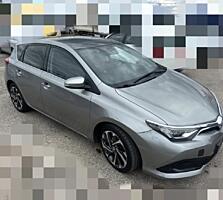 Продам Тойота Аурис, Швейцария, 2015г., гибрид