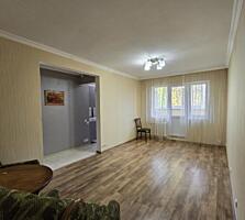 3х комнатная, 3й этаж, середина