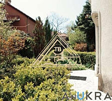 2 дома в Аркадии на участке 10 соток