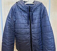 Демисезонная куртка, размер 48.