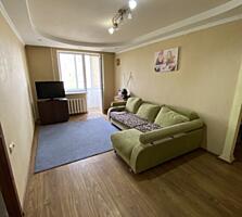 Продается 3-ком. квартира на Ленинградской, 4/5 этаж. Ремонт.