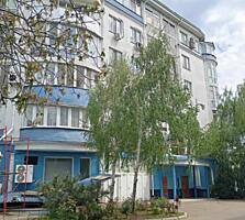 32730. Продается двухуровневая 4-комнатная ...