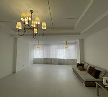 В продаже большая двухкомнатная квартира в востребованном районе в ...