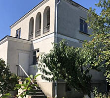 Двухэтажный дом в ближнем пригороде Одессы