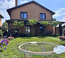 Продам 2-х этажный дом с ремонтом в Фонтанке-1 (Лиманский р-н)