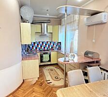 Продается отличная двухкомнатная квартира, Парк «Победа».