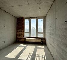 В продаже просторная 3-комнатная квартира площадью 100 м² с ...