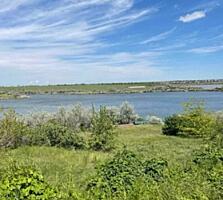 Предлагается к продаже земельный  участок общей площадью 10 соток в ..