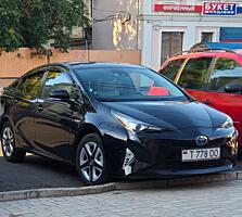 Тойота Приус 51 гибрид 2016год