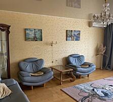 Код: 1905. Раздельная трехкомнатная квартира в районе парка им. Победы