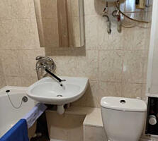 Продам квартиру 40 кв. м., 16/16, ул. Ген. Бочарова/Жолио Кюри.