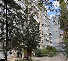 2-х комнатная, в жилом состоянии в районе Мечникова 9/9