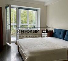 Продаєсться 2-х кімнатна квартира суміжна планування вул. Кіквідзе 28 