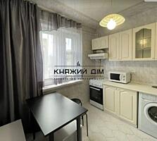 Продаж 2-кімнатної роздільної квартири на Позняках, просп. Петра ...