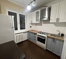 Продается просторная и уютная трехкомнатная квартира общей площадью ..