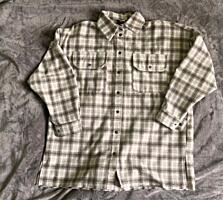 Продам женскую теплую рубашку