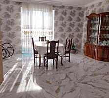 Продам дом в Фонтанке (Лиманский р-н, 5 км от Одессы)