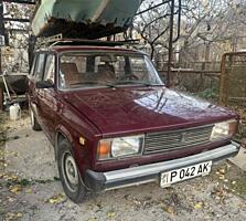 Продам легковой автомобиль Ваз 2104(1950$) с лодкой "Романтика"(650$)