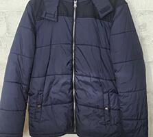 Продам очень тёплую зимнюю мужскую куртку, размер М