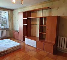 Продам однокомнатную квартиру на Ак. Глушко/ Панорама