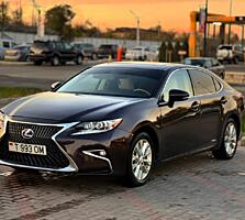 Lexus ES300h • 2.5 Hybrid • 2014 год • Автокредит 