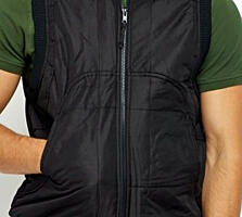 Новая жилетка. Размер М.