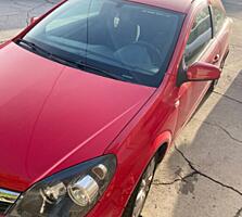Opel Astra GTC 1.4 2007 155тыс. родного пробега