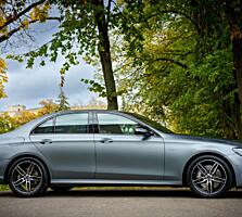 Mersedes Benz E 300 e.