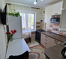 Apartament cu 3 camere separate, 2 logii