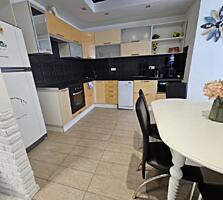 Продам 3-к квартиру (91м2) в кирпиче, ж/м Солнечный, пер. Любарского