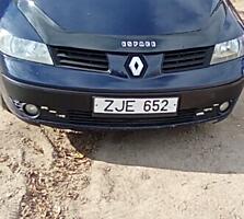 Продам машину Рено эспейс 2006 г. 4500.