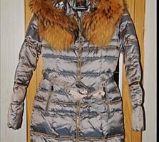 Продам зимнюю куртку размер S