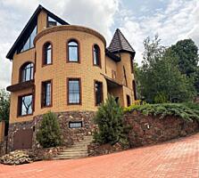 Дом в Маяках со своим выходом в р. Днестр.