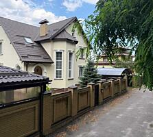 продаж 7-к будинок Київ, Голосіївський, 900000 $