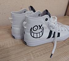 Кеды "ADIDAS", размер 43, цена 1500 леев, или меняю на