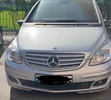 Mercedes B class