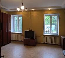 2х комнатная квартира сталинка, Ольгиевский спуск