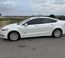 Форд Фьюжн Титаниум Плагин-гибрид 2014