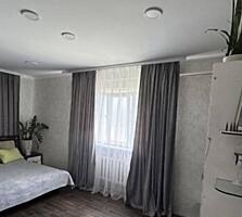 Предлагается к продаже двухэтажный дом-дуплекс общей площадью 233 ...