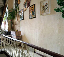 В продаже роскошная двухкомнатная квартира на ул. Торговая. Авторский 