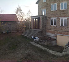 Продам дом в Фонтанке, рядом "Ривьера"