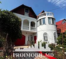 Vă propunem spre vânzare această casă cu 2nivele în Codru, str. Zona .