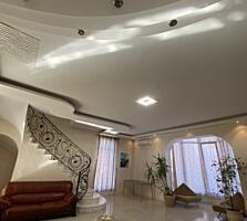 Продам красивый дом на 10 ст. Б.Фонтана