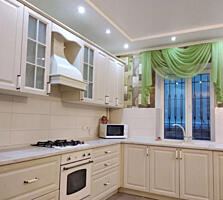 Классный дом рядом с морем.