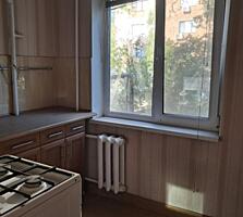 Продаж 2 кімнатної квартири по вул. Театральній