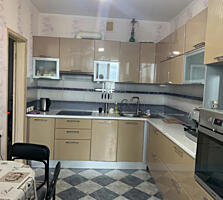 Продам 3-комнатную квартиру с ремонтом и видом на море на ул. ...