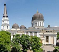 ТВ-3 Продам 2х уровневую квартиру с видом на Соборную площадь и собор.