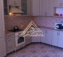 1 комнатную квартиру на Таирова в новом кирпичном доме