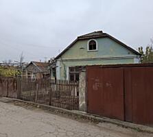 Срочно продаётся дом, район Парк Победы. ТОРГ